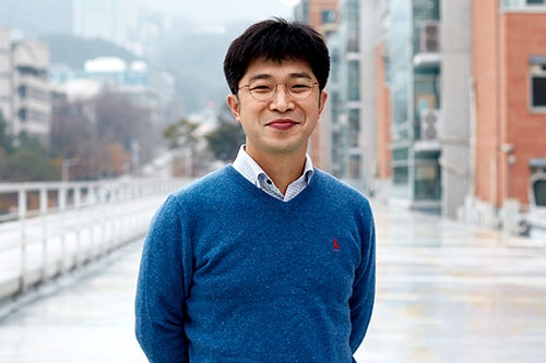 Son, Seok-Woo Professor Photo