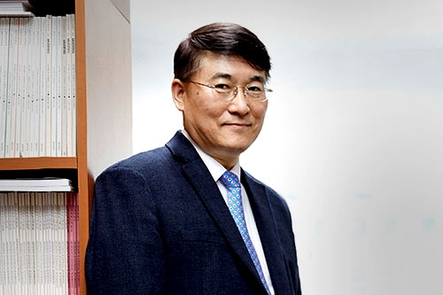 Jeong, Hae-Jin Professor Photo